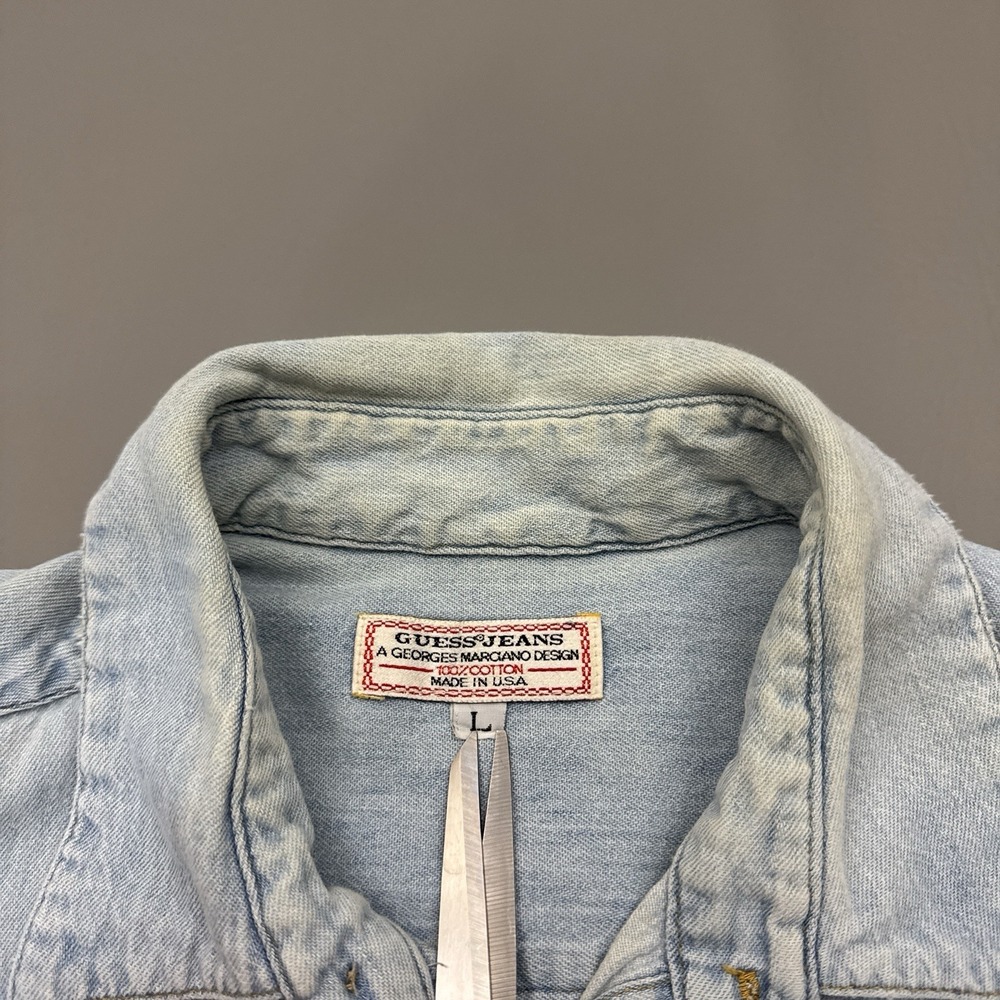 Vintage Guess Denim Jean Button Shirt - Picture 5 of 8